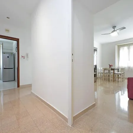 Center In A Few Minutes, La Fenice Apartment