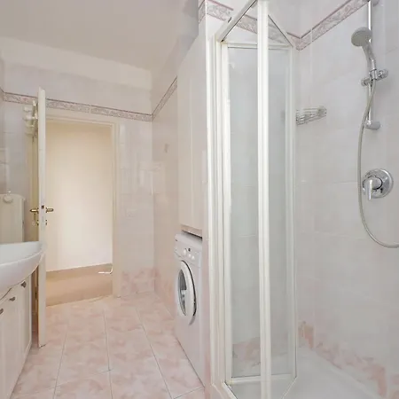 Center In A Few Minutes, La Fenice *